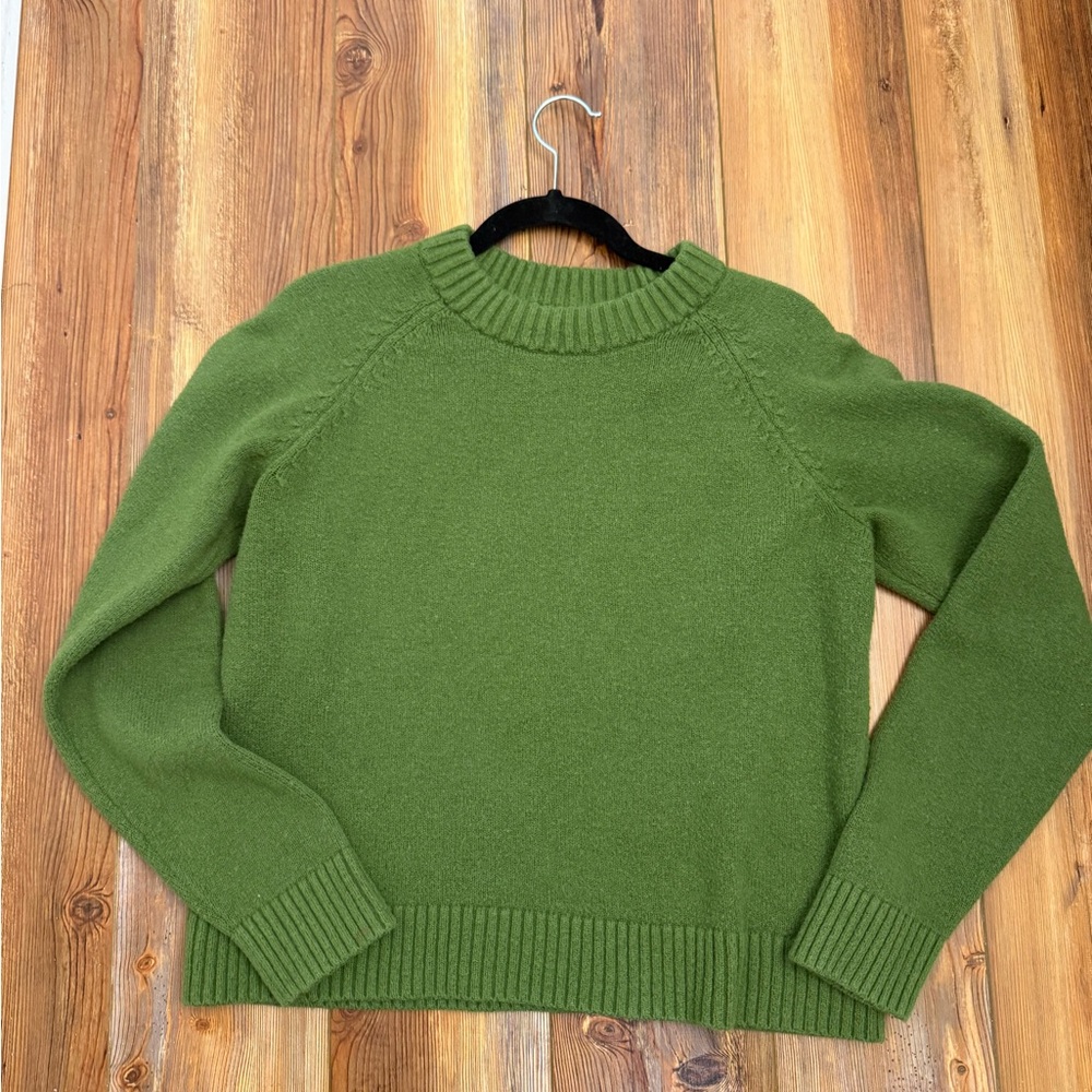 GAP Green Crew Neck Sweater
